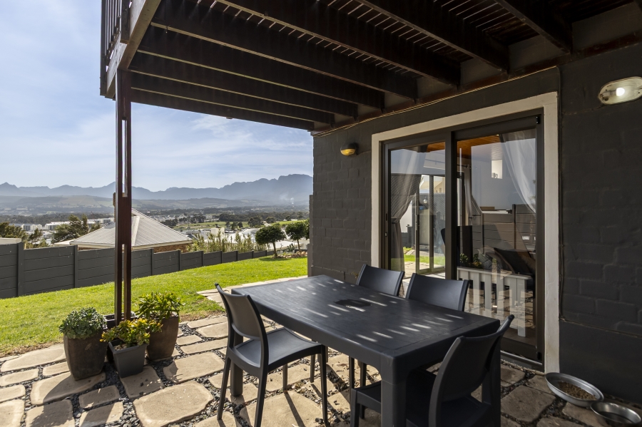 3 Bedroom Property for Sale in Mansfield Western Cape